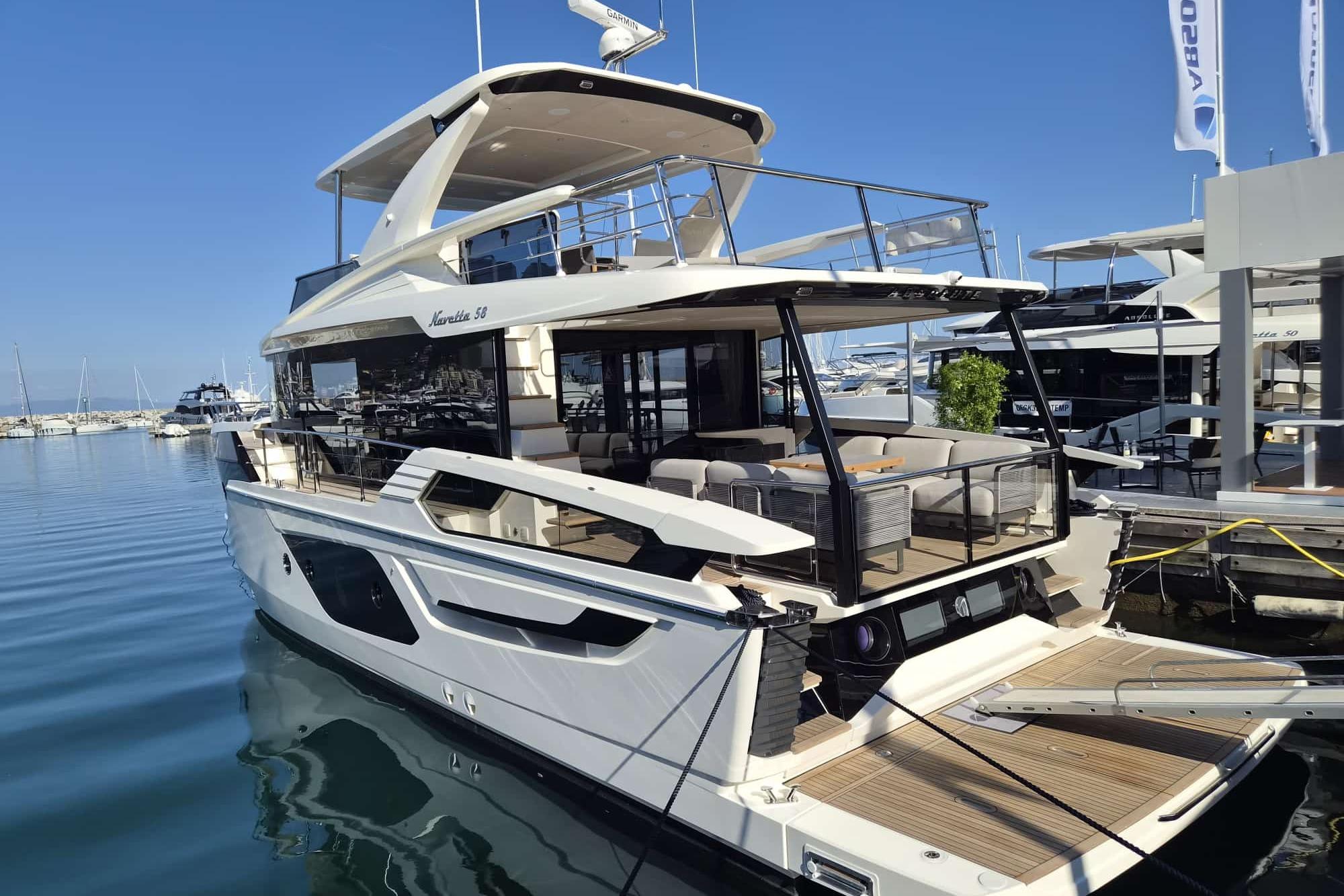 2026 Absolute Navetta 58