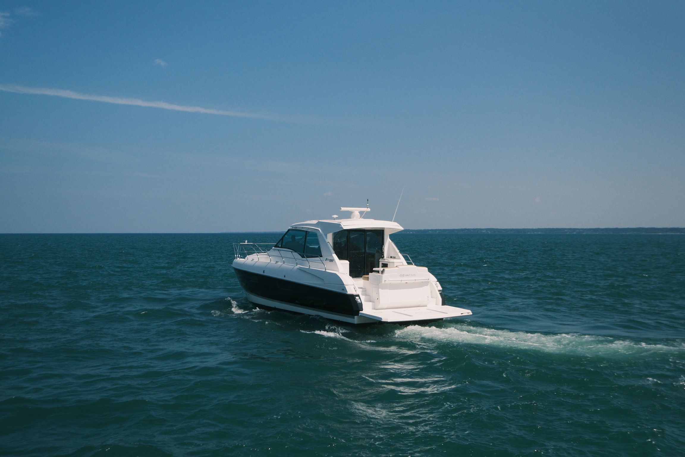 2015 Cruisers Yachts 48 Cantius - 28