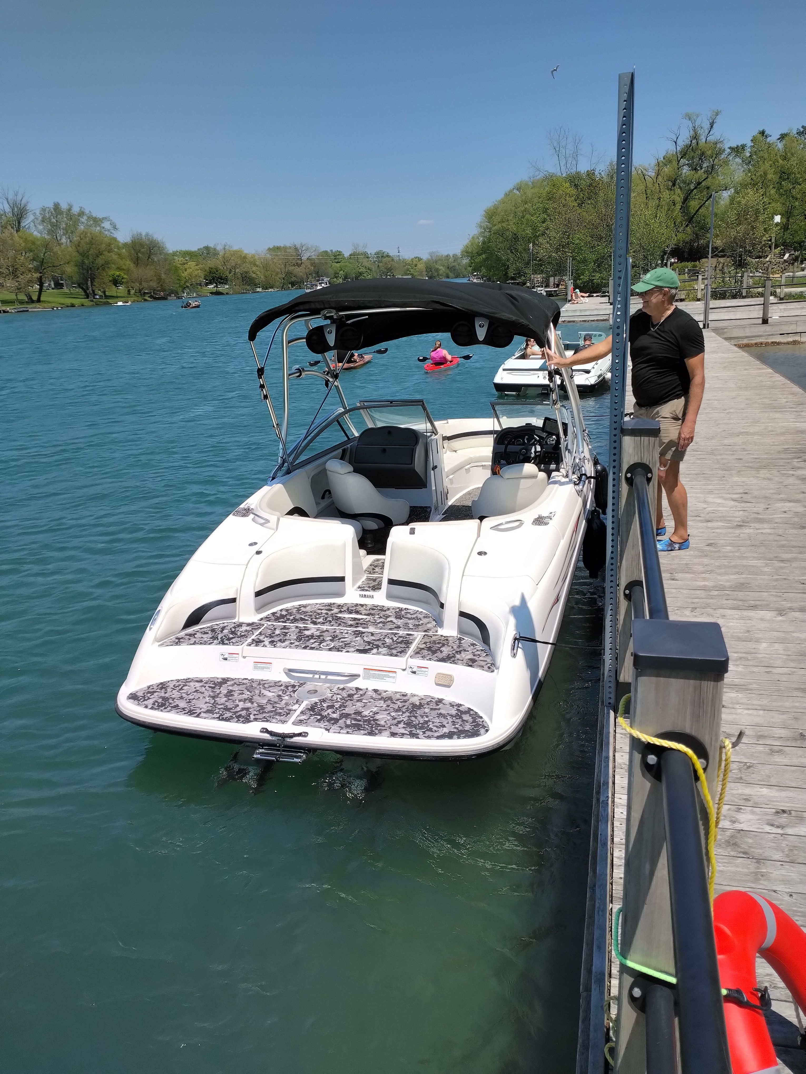 2004 Yamaha Boats AR230 - 6
