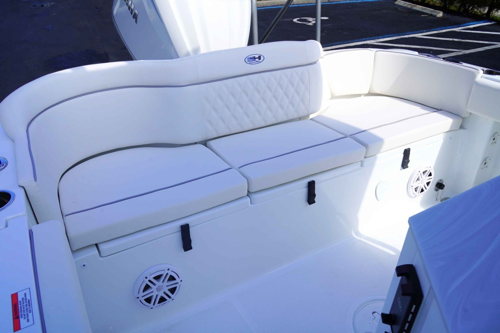 2026 Sea Hunt Ultra 245SE - Image 21