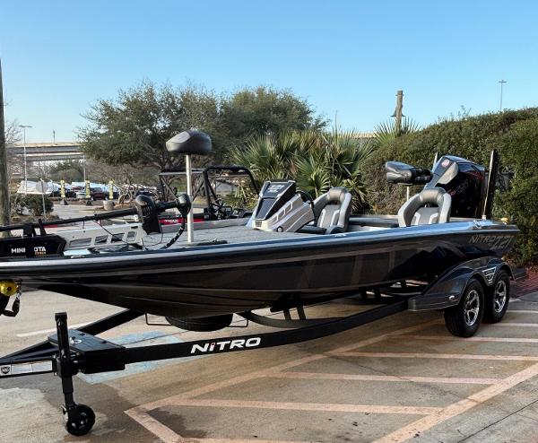 2025 Nitro Z21 XL