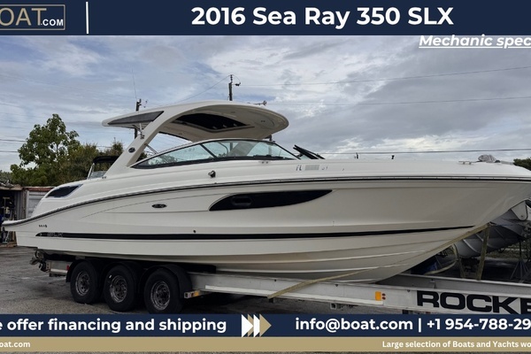 2016 Sea Ray 350 SLX