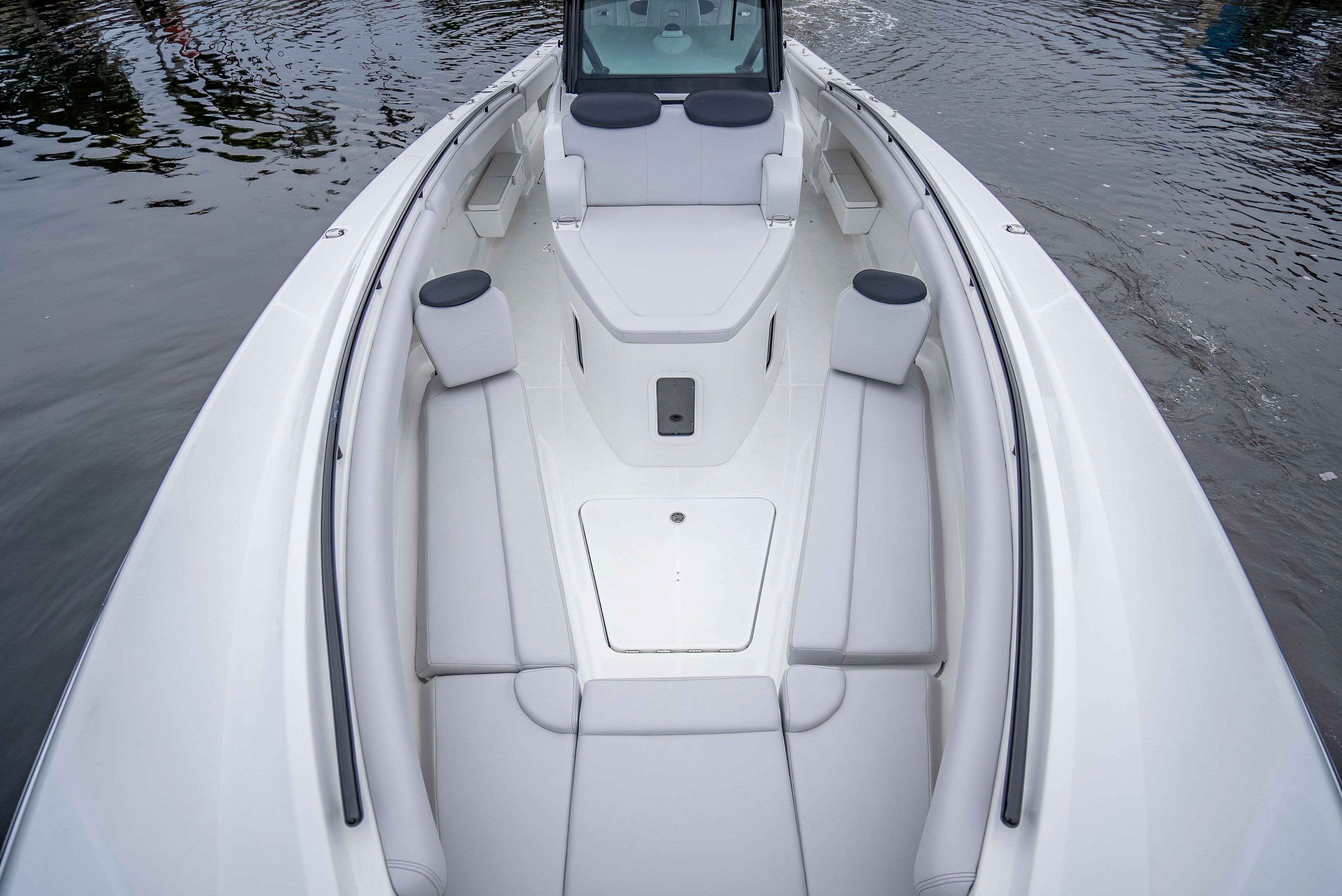 2024 HCB 42 Lujo - 5