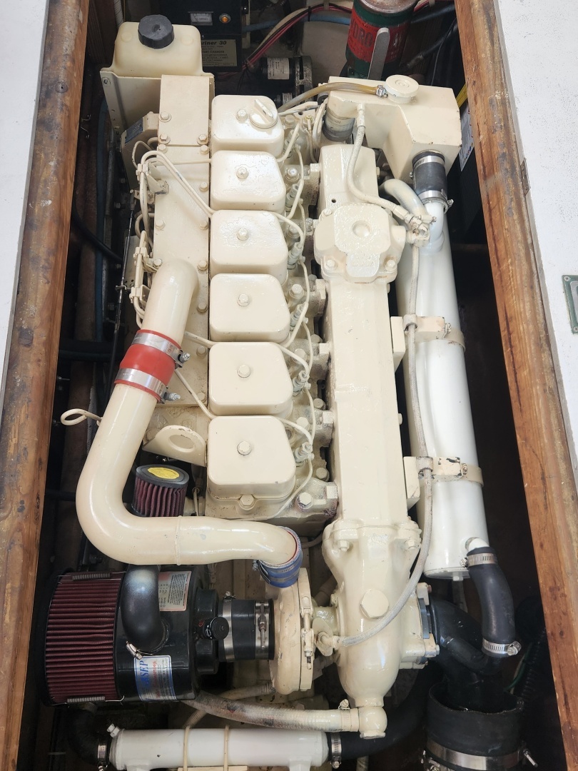 1988 Duffy Lobster Yacht - Image 7