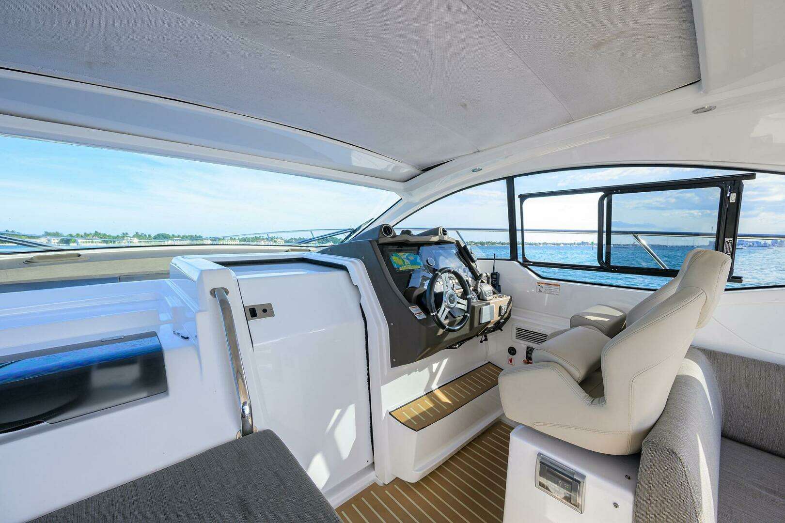 2020 Azimut Atlantis 45 - Image 29