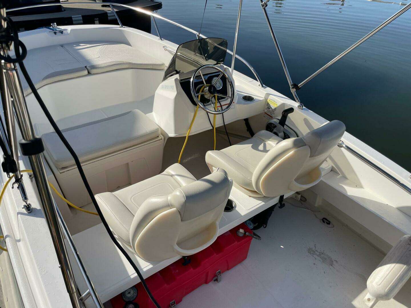 2021 Boston Whaler — - Image 5
