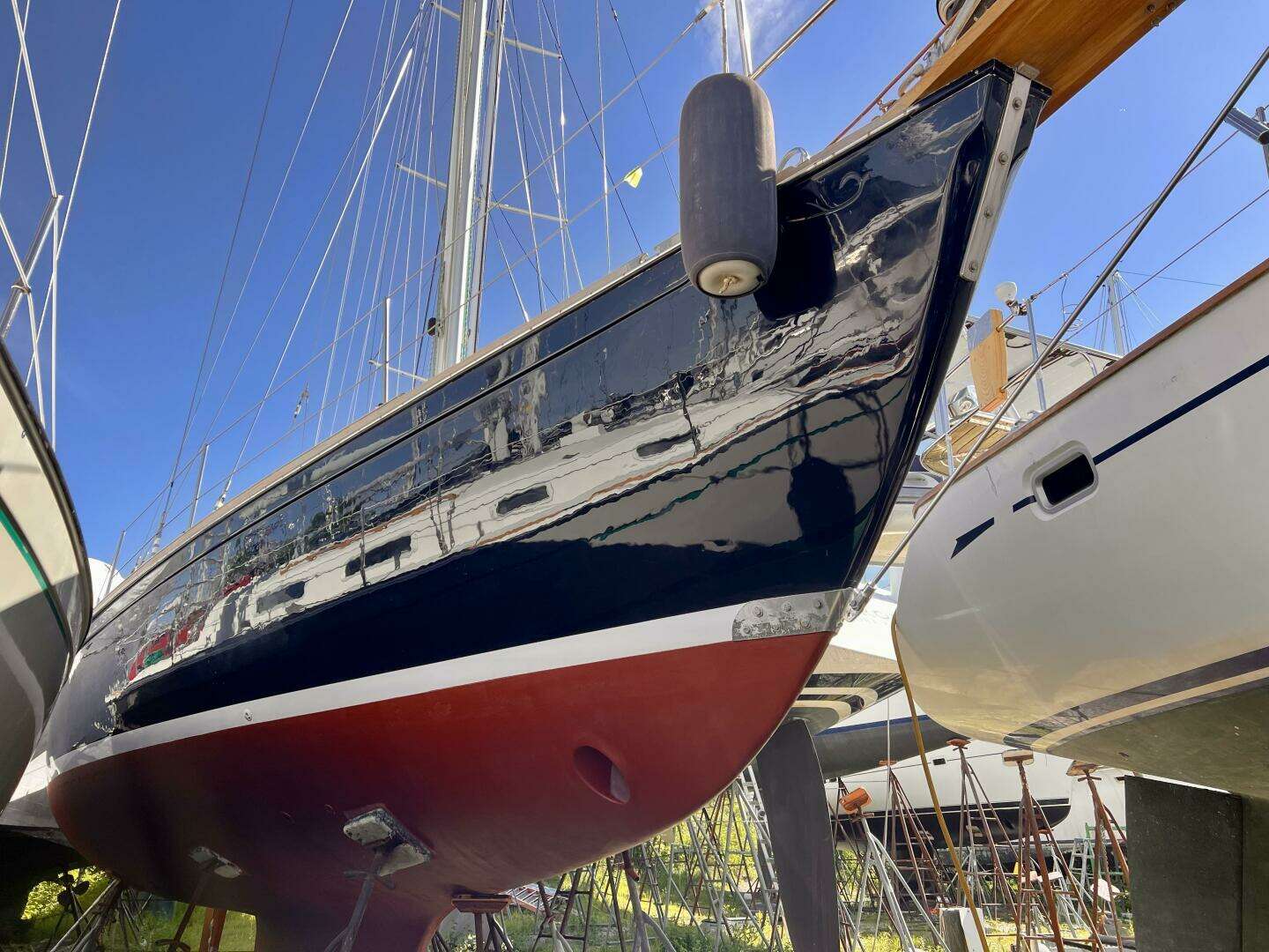 2001 Shannon 43 Cutter - Image 34