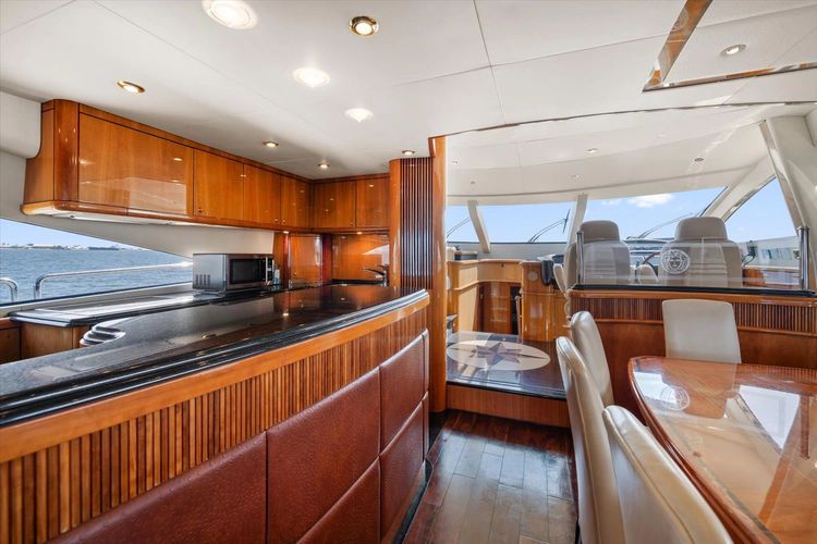 2005 Sunseeker 82 Yacht - Image 15