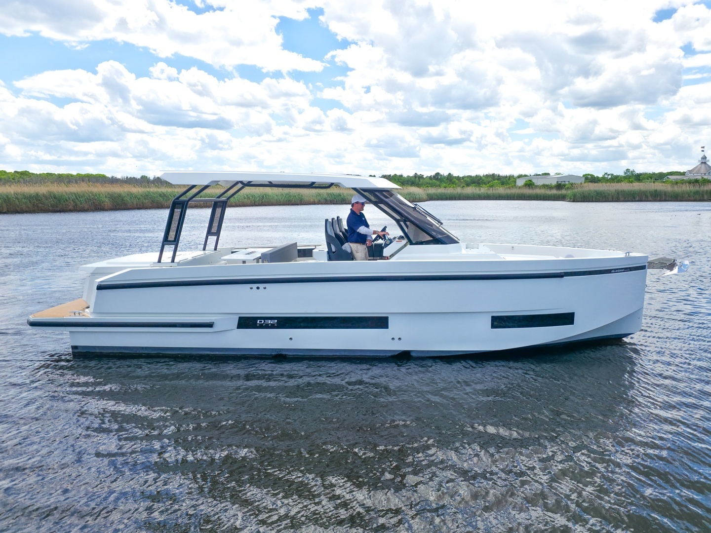 2026 De Antonio Yachts D32 - Image 5