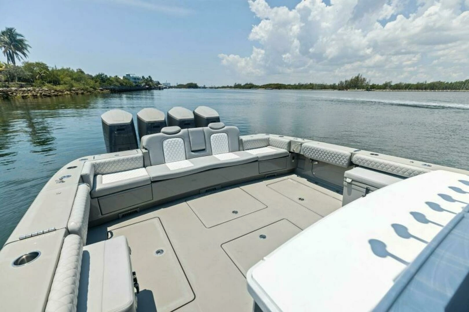 2023 HCB 53 Suenos - Image 20