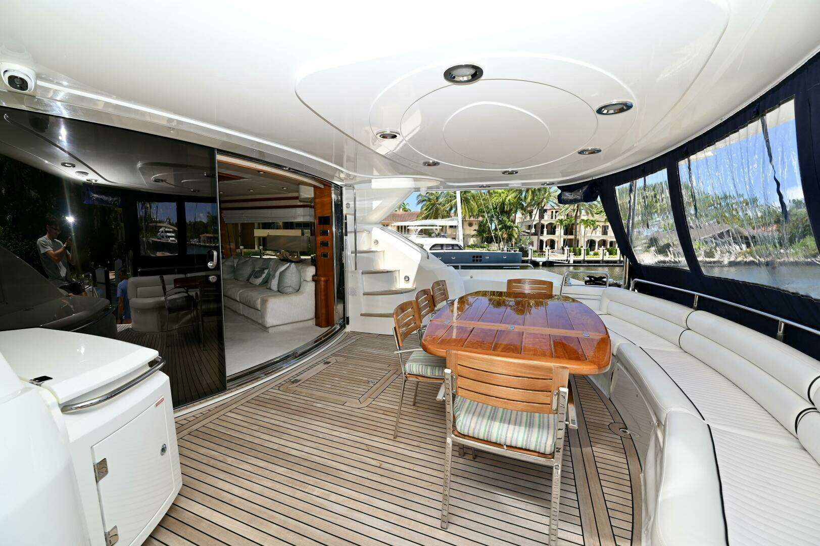 2005 Sunseeker Yacht - Image 6