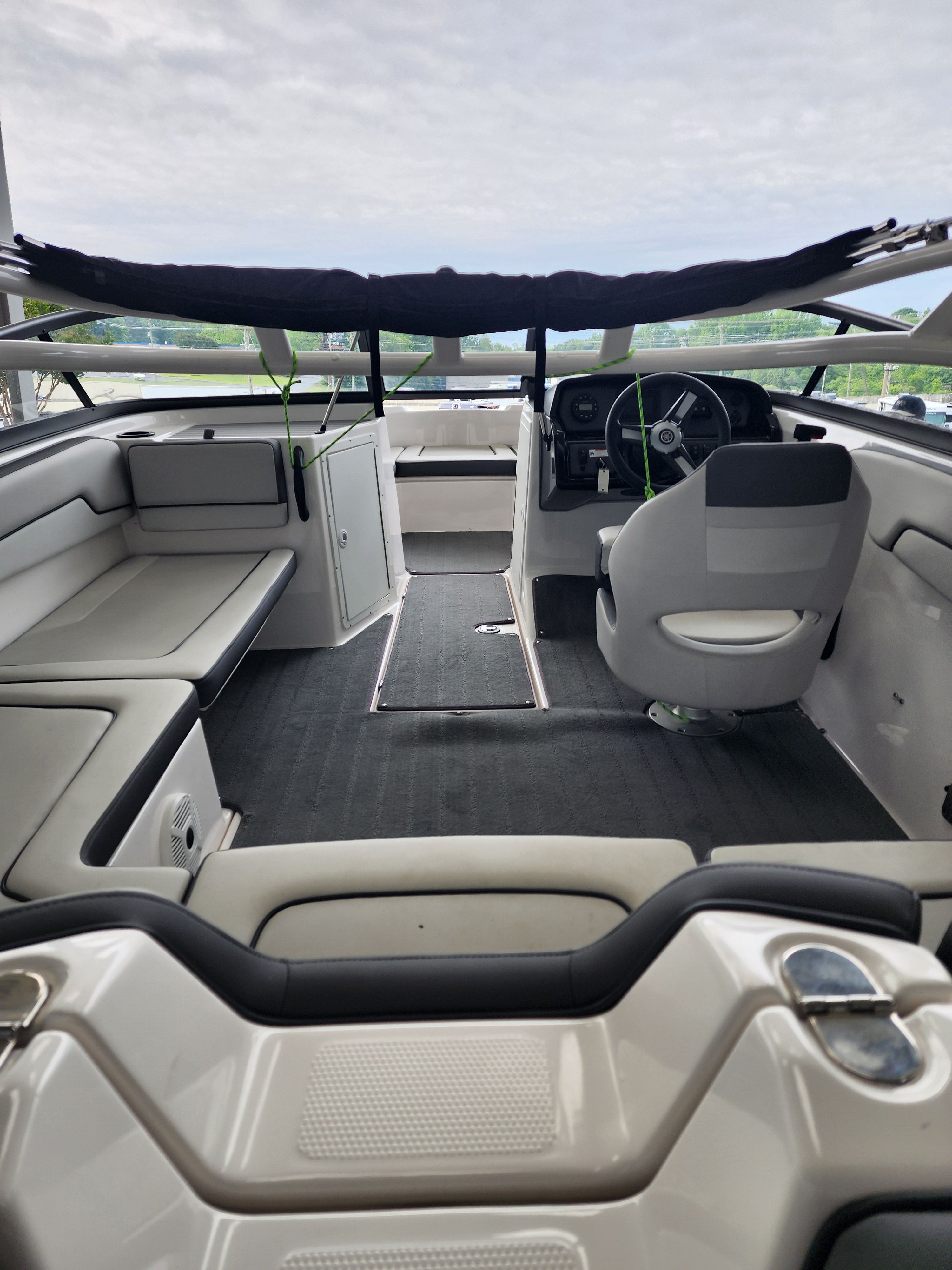 2021 Yamaha Boats AR190 - 9