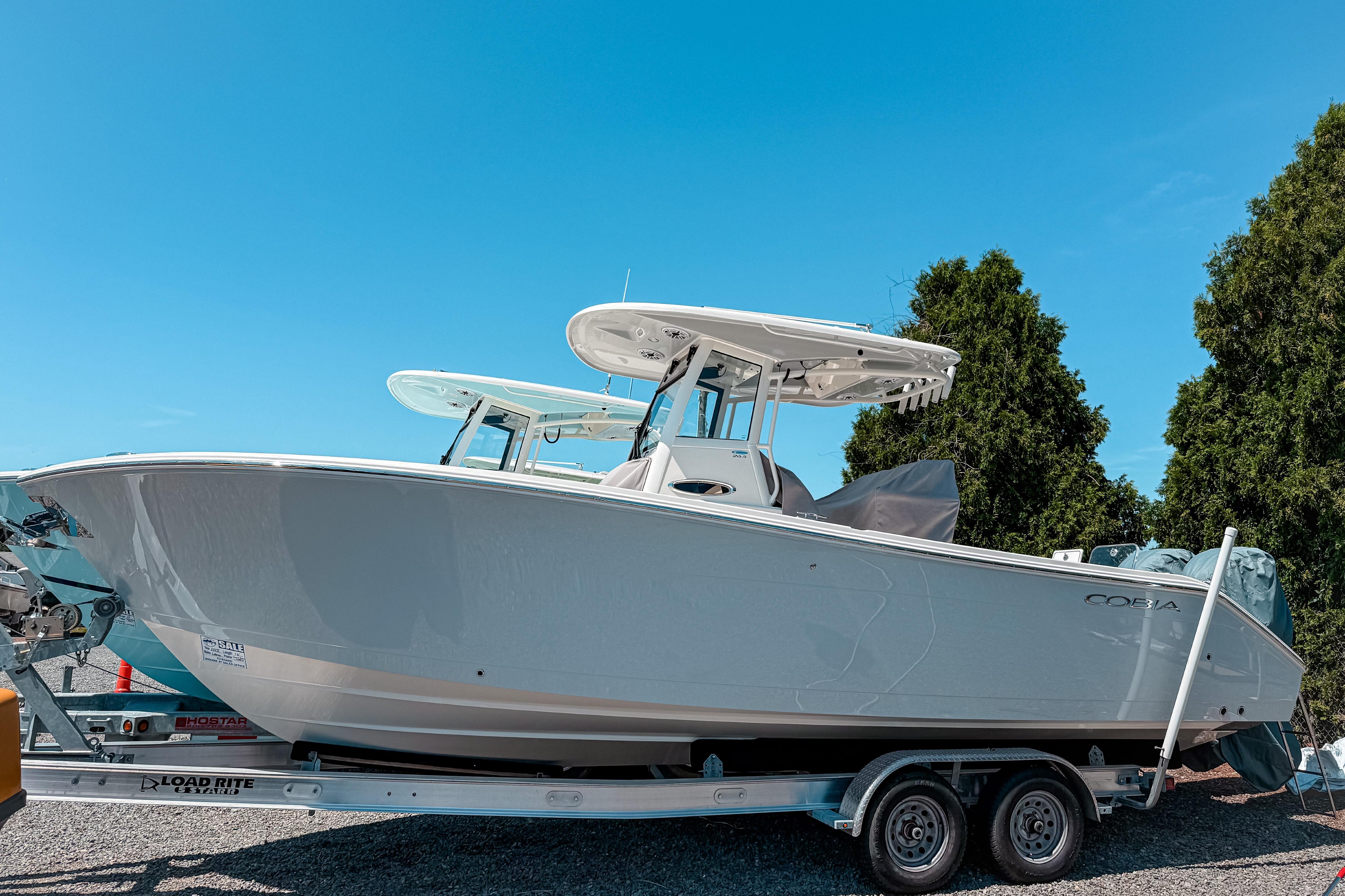2025 Cobia 265 Open Center Console