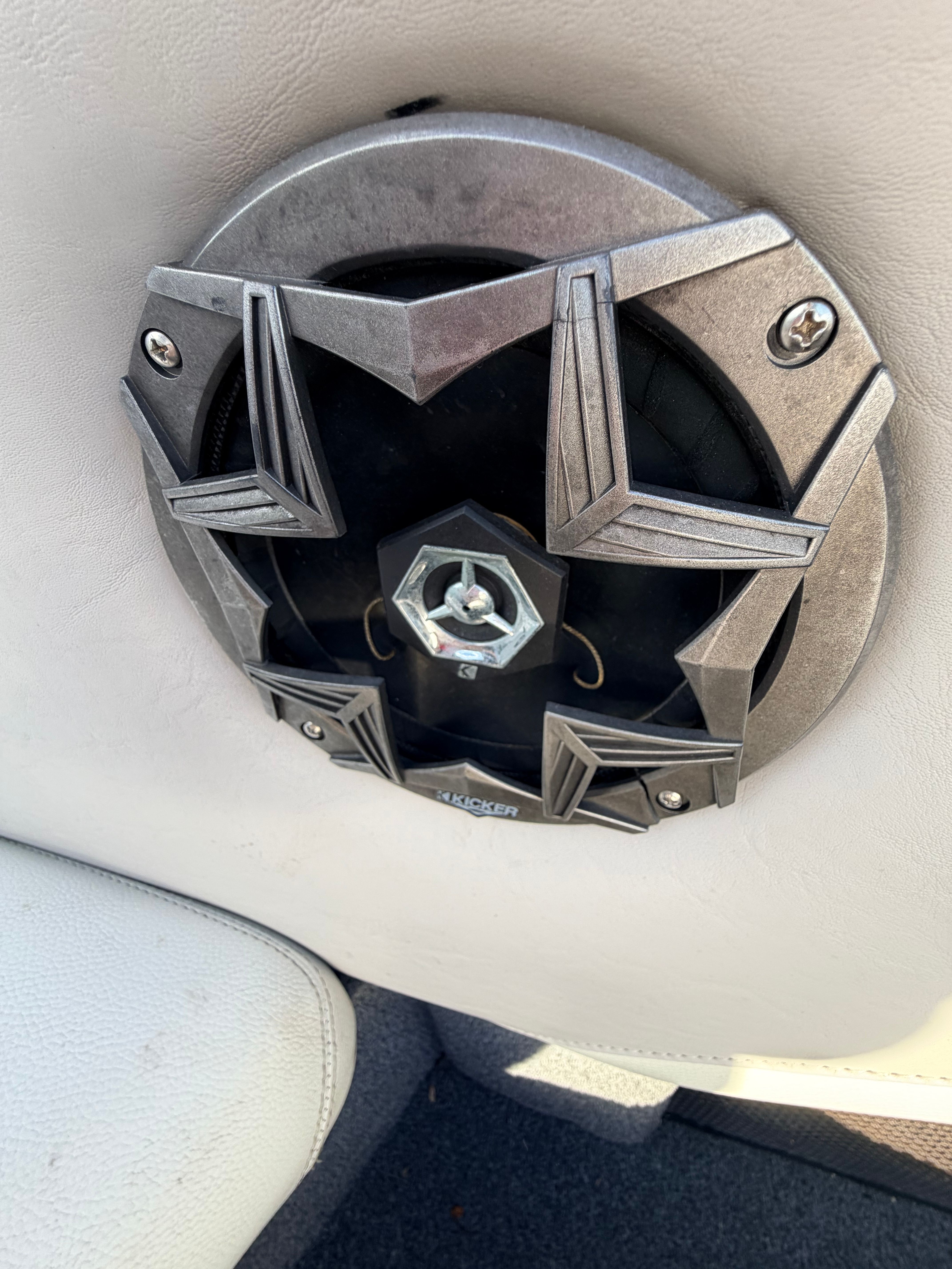 Speaker in a 2006 Malibu iRide boat.
