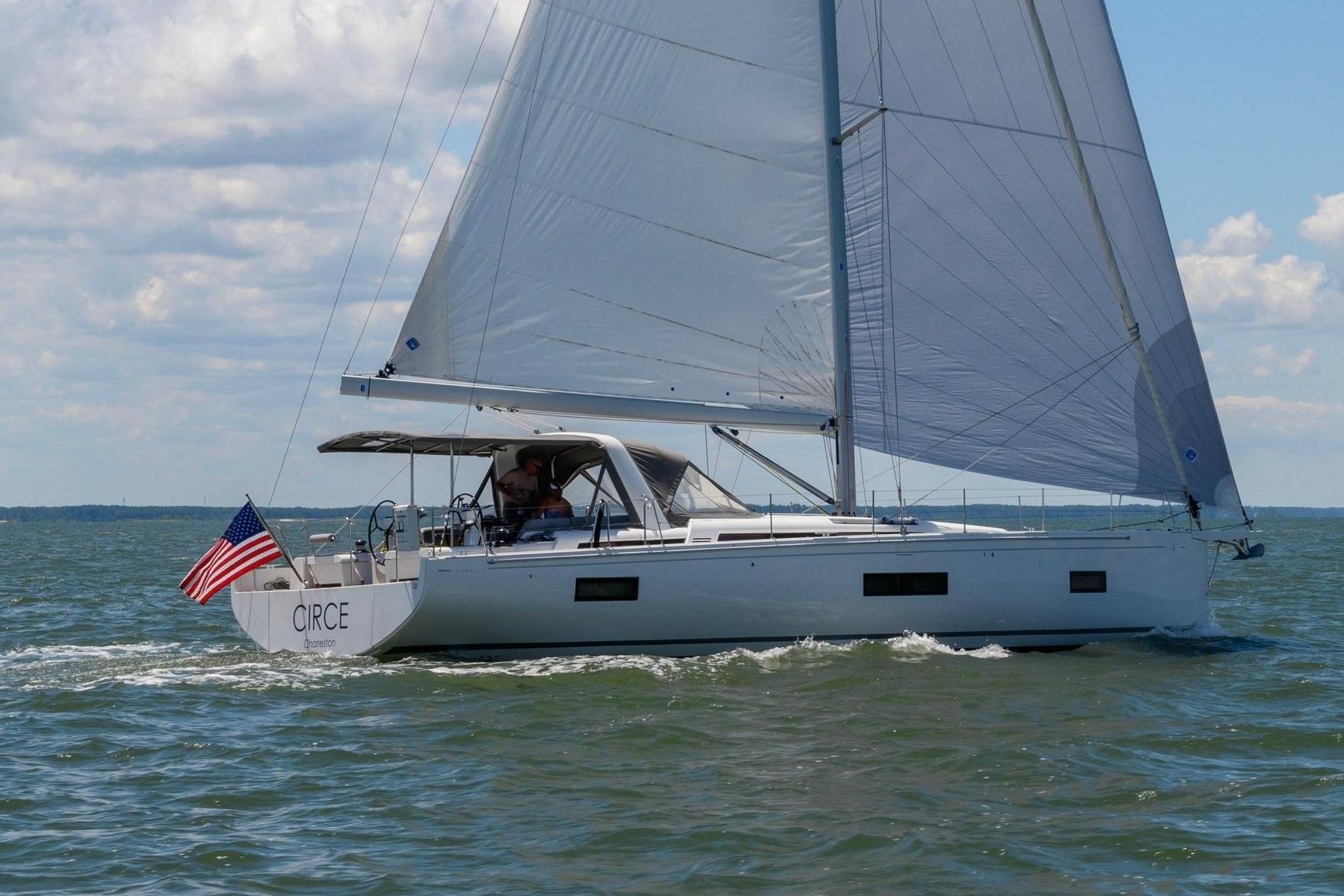 2022 Beneteau Oceanis Yacht 54