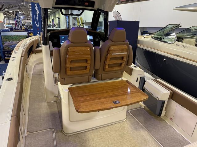 2026 Chris-Craft Catalina 31 - 11