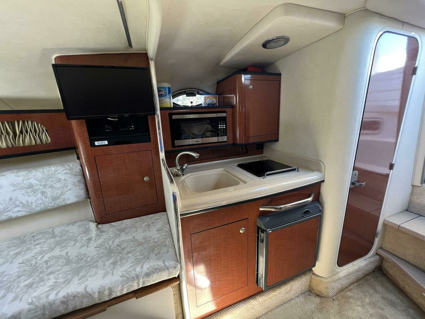 2005 Sea Ray 280 Sundancer - Image 17