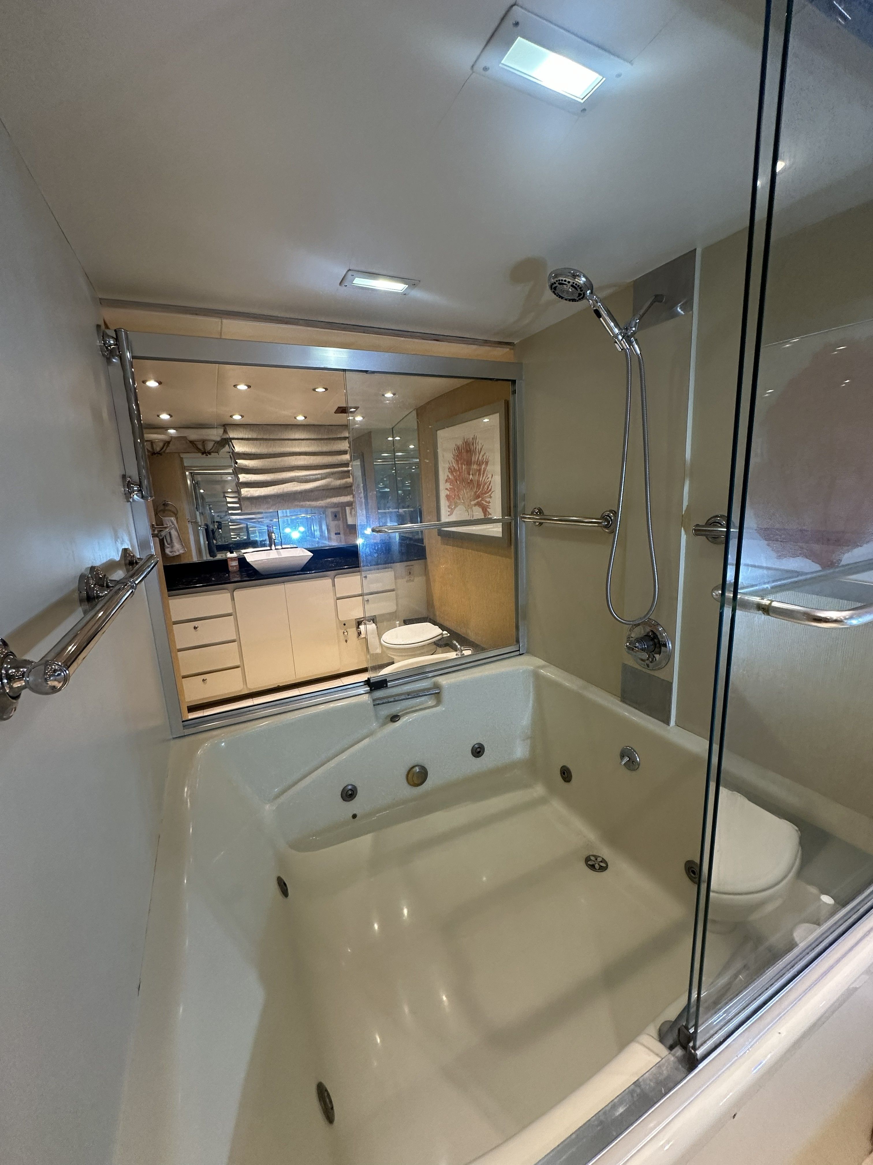 1986 Broward 94' Motor Yacht - 13