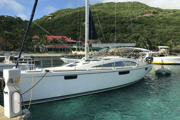 2012 Bavaria Vision 46