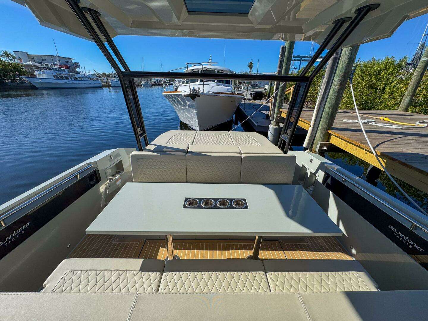 2026 De Antonio Yachts D32 - Image 10