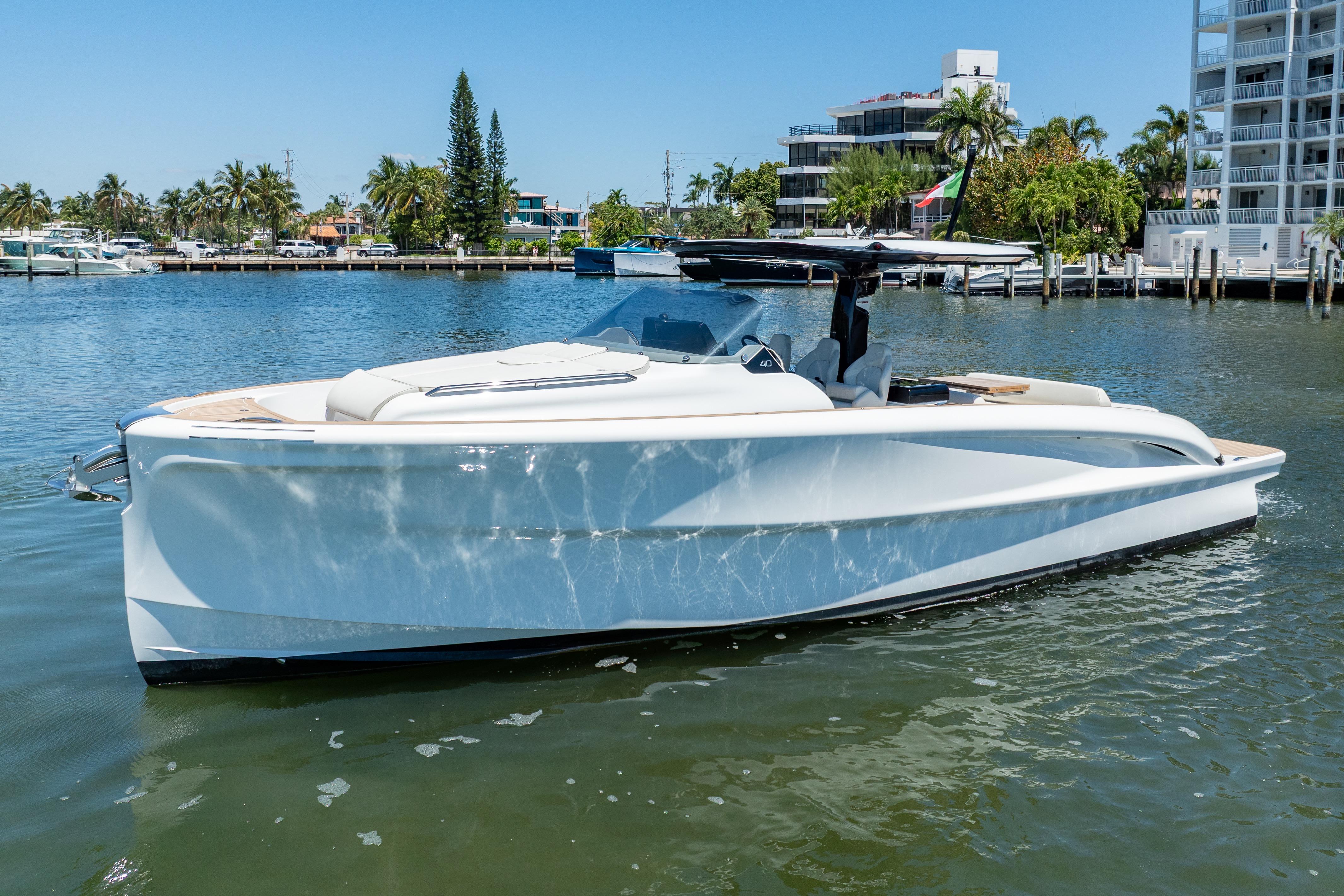 2027 Solaris Power 40 open