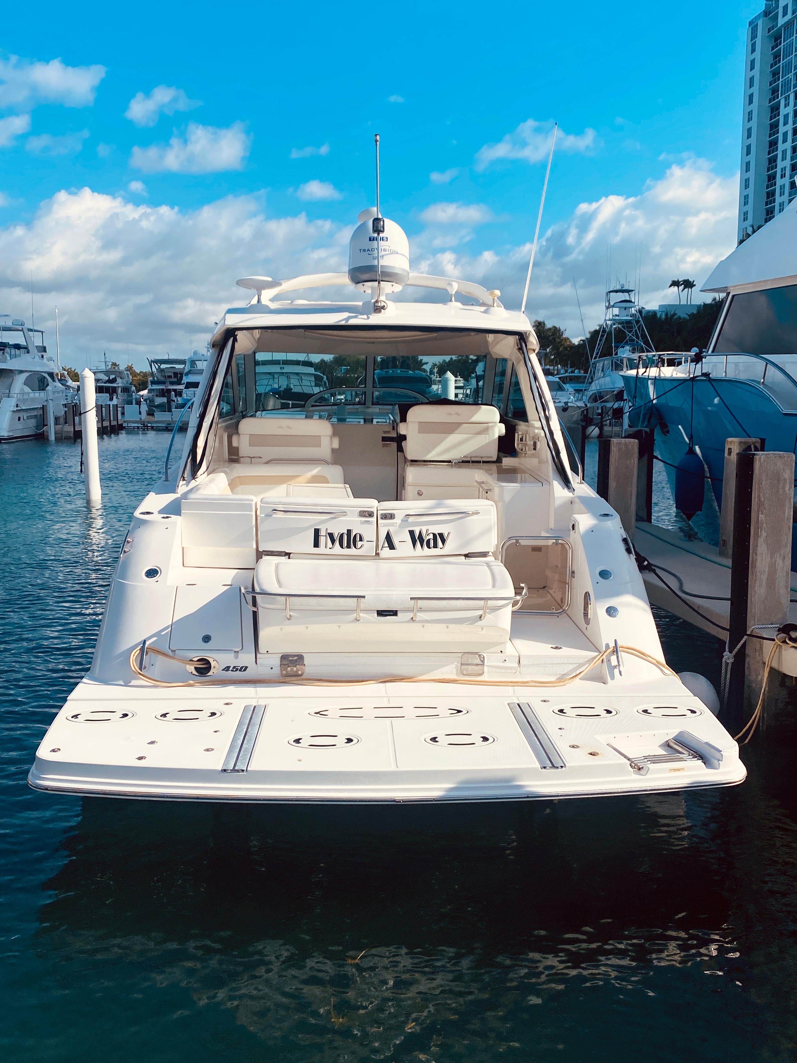 2010 Sea Ray 450 Sundancer