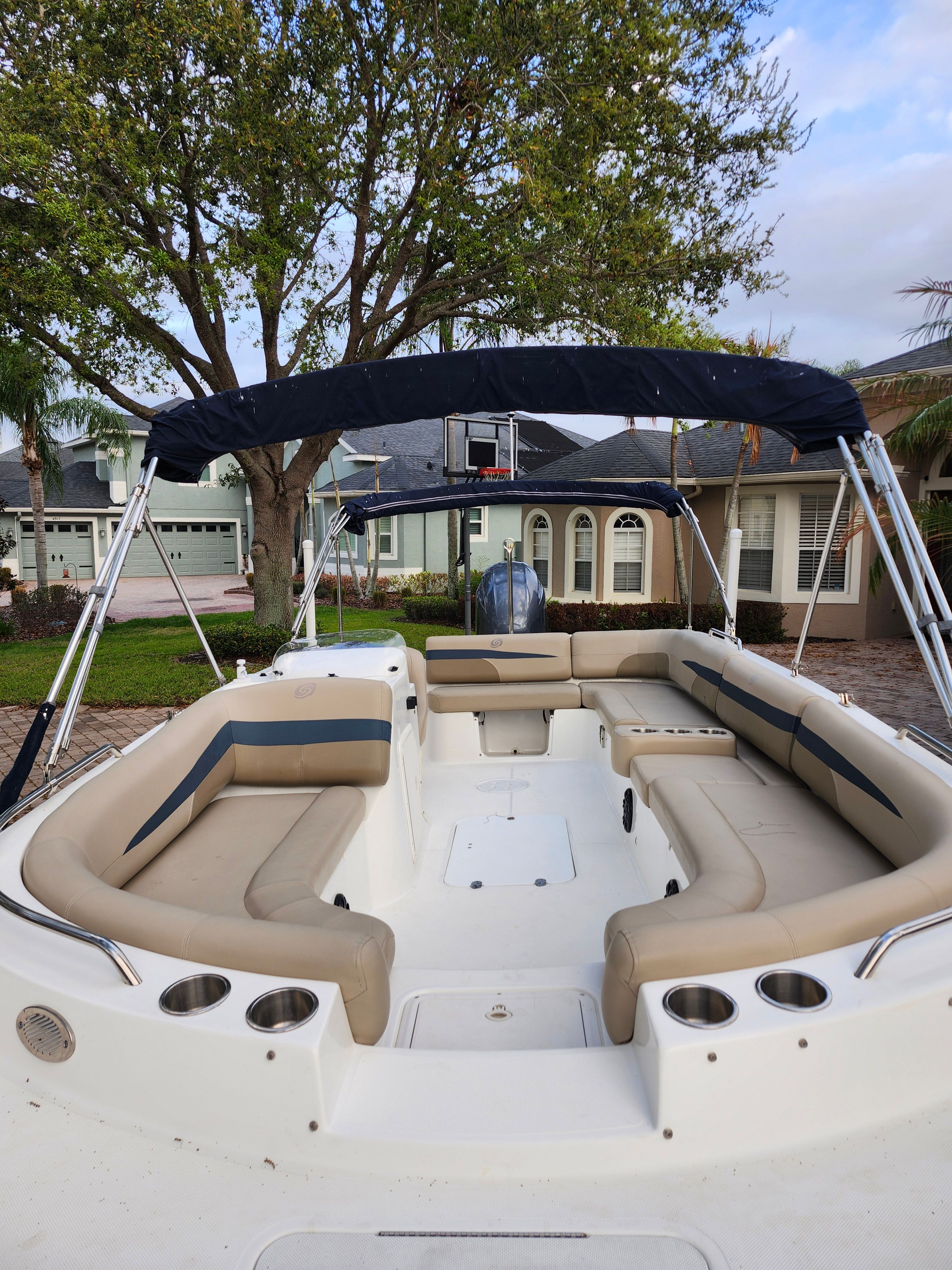 2021 Hurricane SunDeck 201 OB - 27