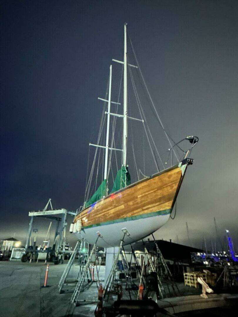 2007 Schooner — - Image 5