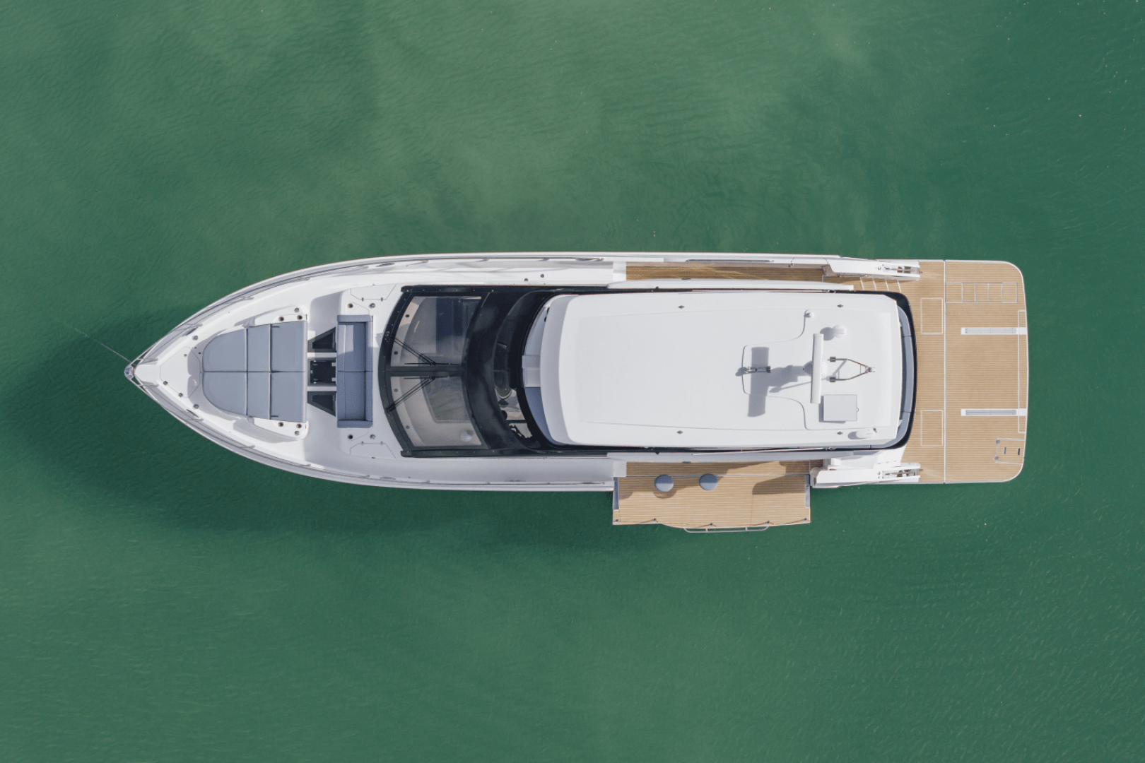 2027 Cruisers Yachts 57 FLY - Image 14