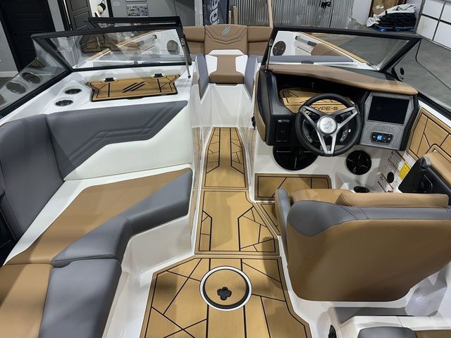 2025 ATX Surf Boats 24 Type-S - 9