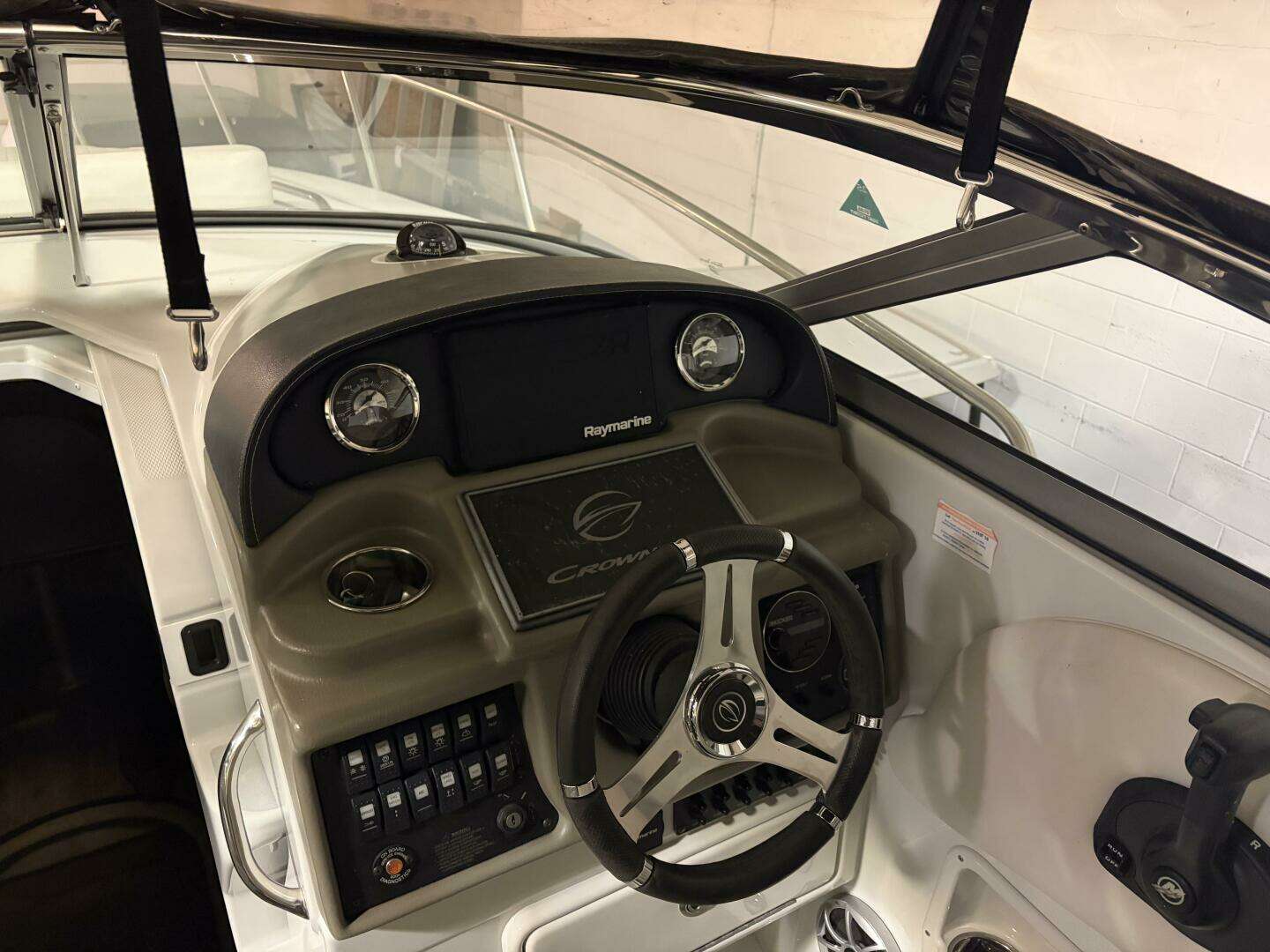 2019 Crownline 264 CR - Image 14