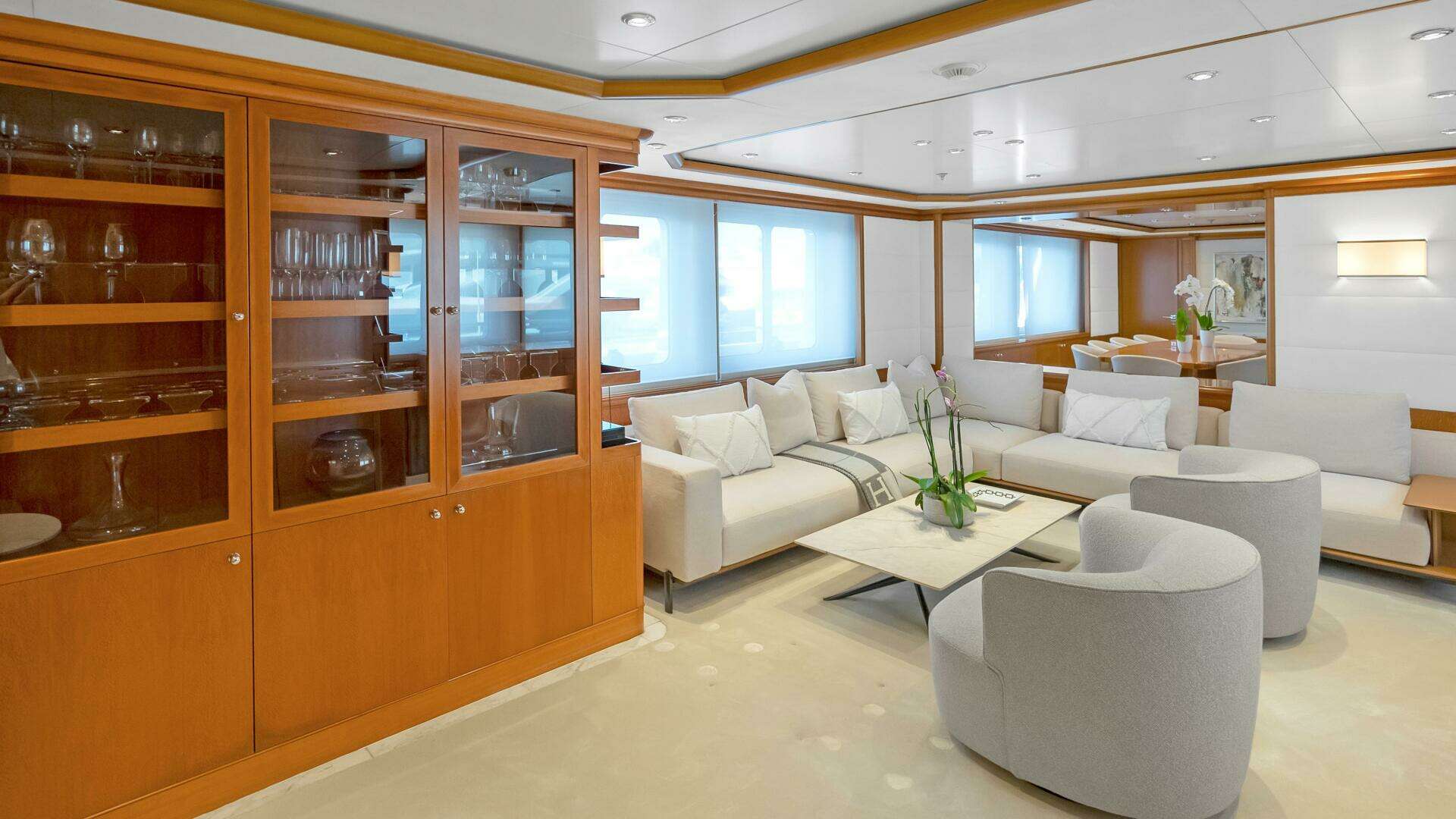 2003 Royal Denship Motor Yacht - Image 18