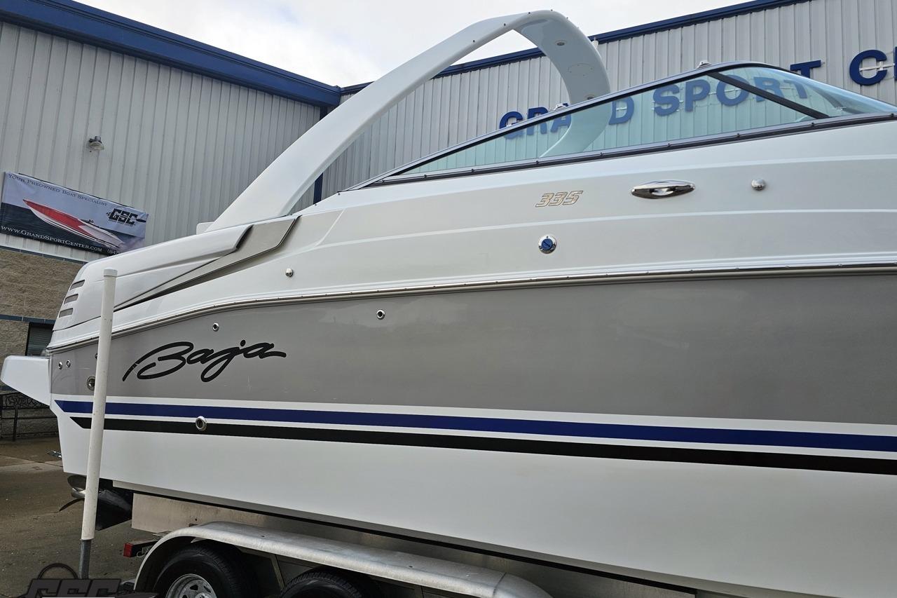 2008 Baja 335 Performance boat displayed at Grand Sport Center.
