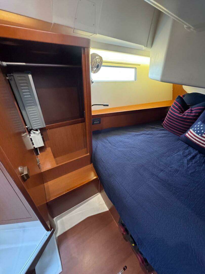 2017 Beneteau Oceanis 45 - Image 68