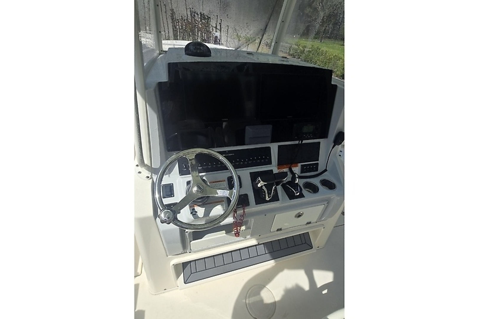 2020 Cobia 320 Center Console - Image 26