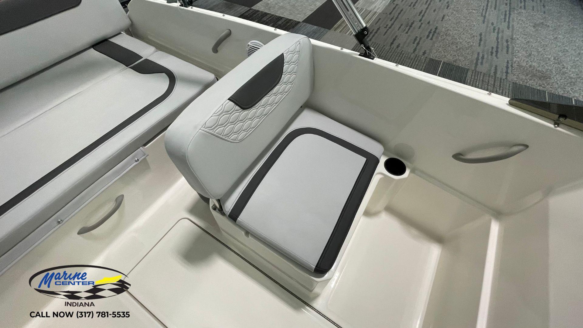 2024 Bayliner Element M19 - 15
