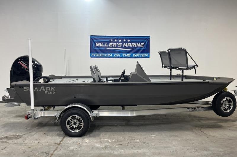 2026 SeaArk Flex 19 Pro