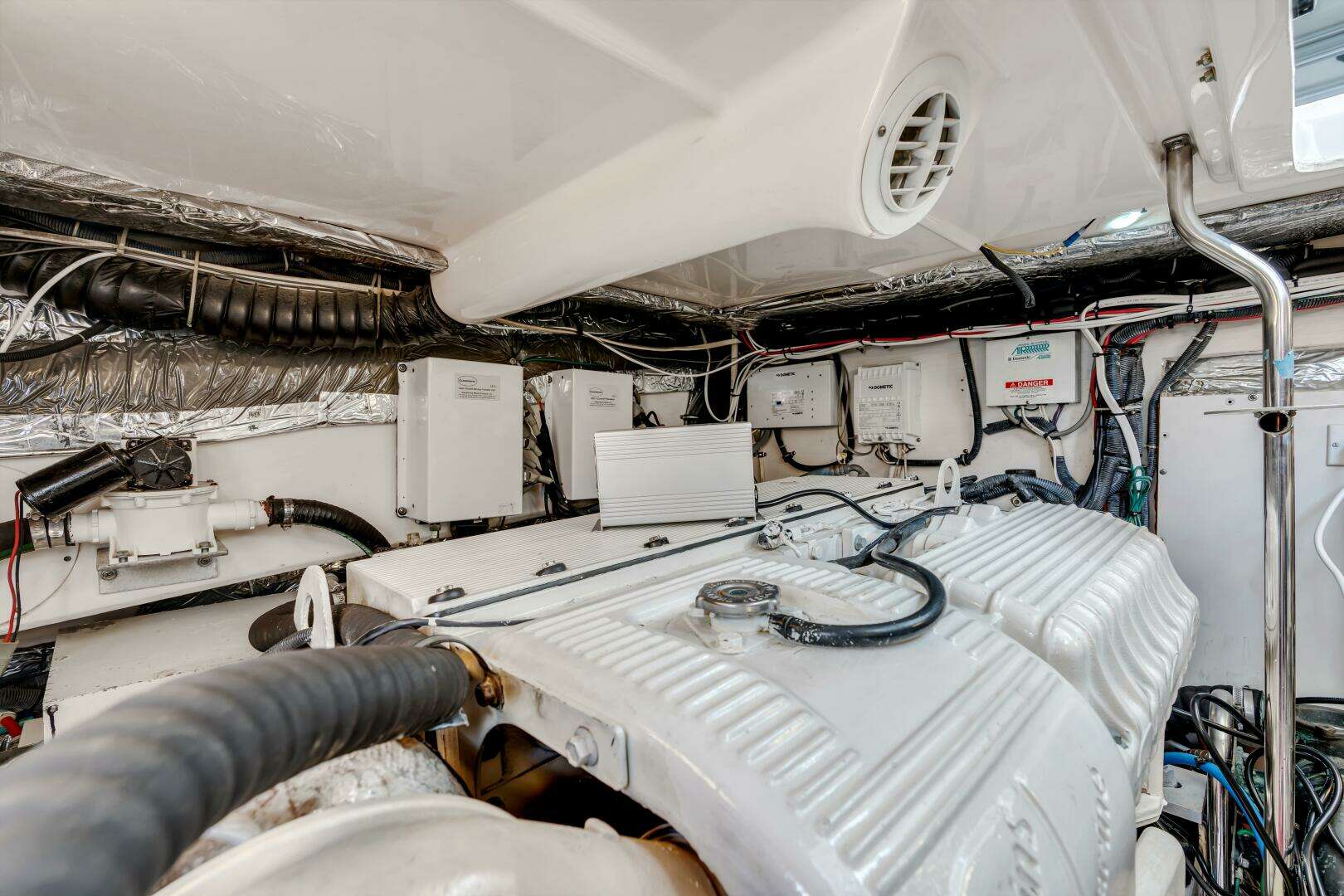 2006 Tiara Yachts 4200 Open - Image 55