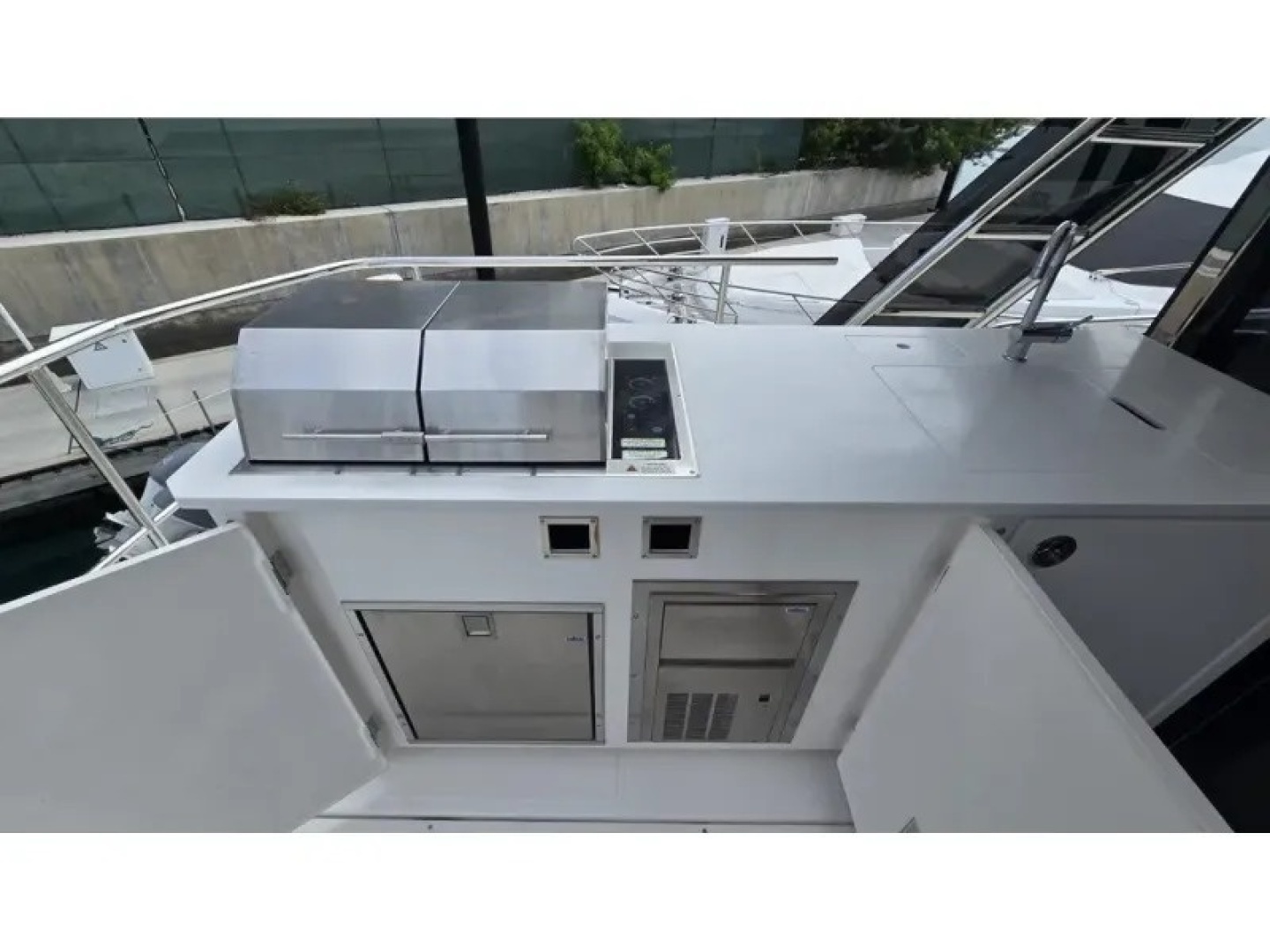 2025 Aquila 54 YACHT - Image 14