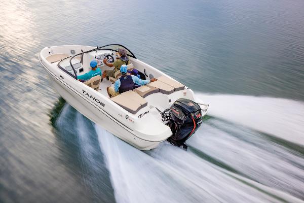 2025 Tahoe 185 S - 69