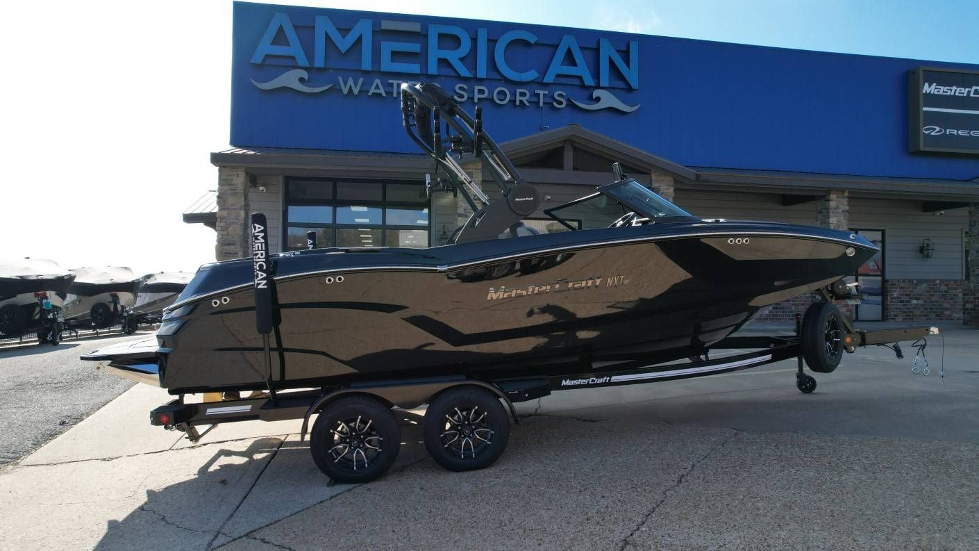 2026 MasterCraft NXT22