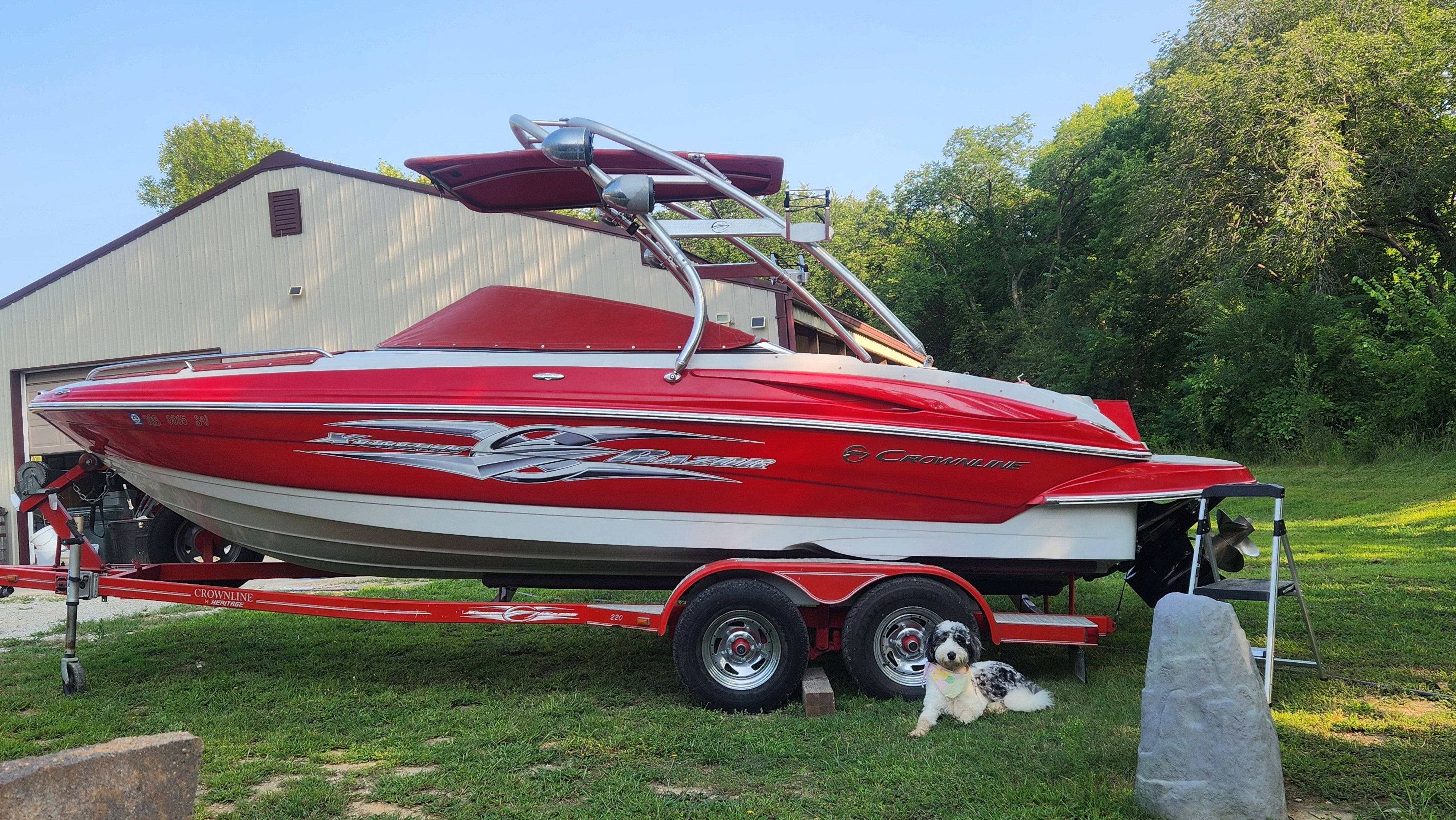 2009 Crownline 220 Extreme Razor