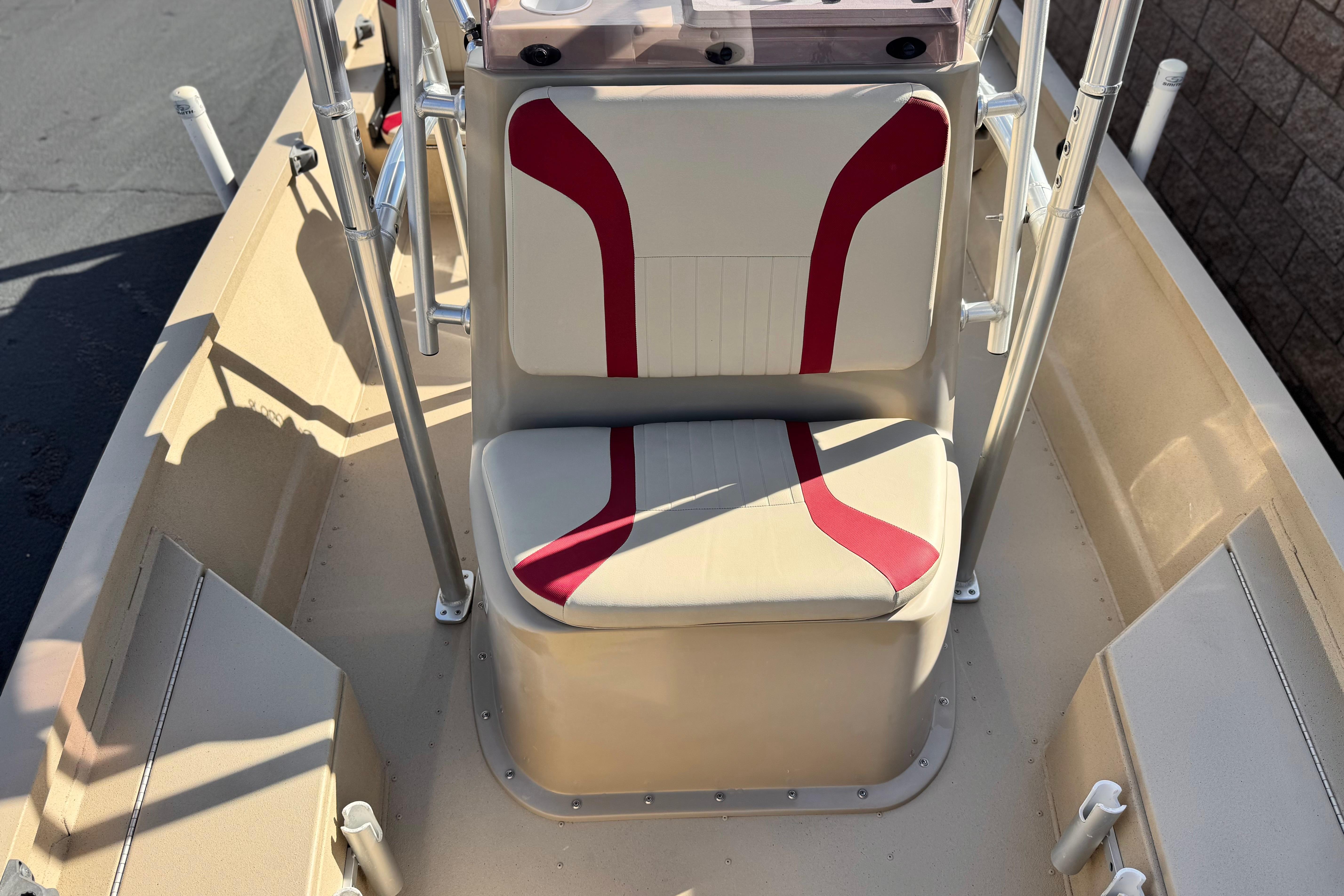 2021 G3 Bay 20 DLX boat interior with red and white seating.