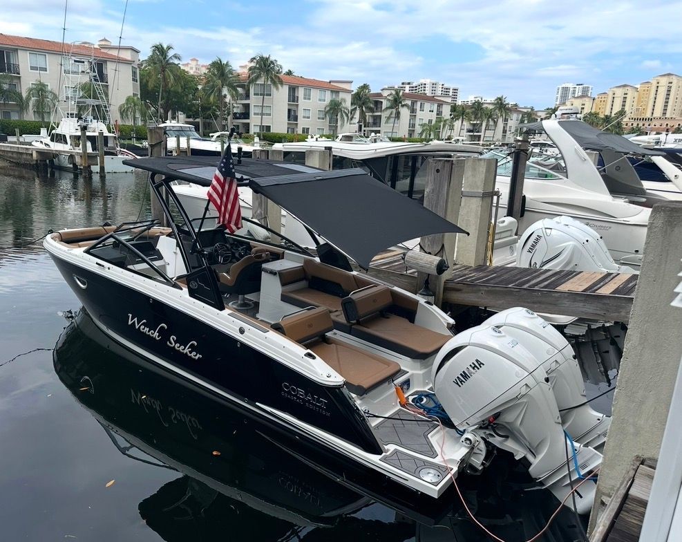 2024 Cobalt R8 Outboard - 7