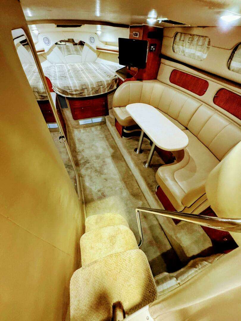 2002 Rinker 342 Fiesta Vee - Image 20