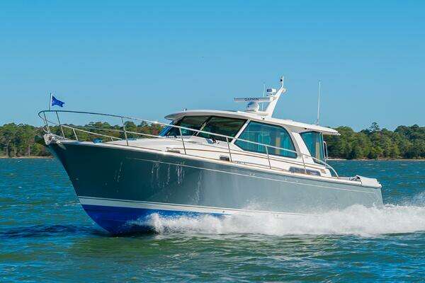 2026 Sabre 43 Salon Express