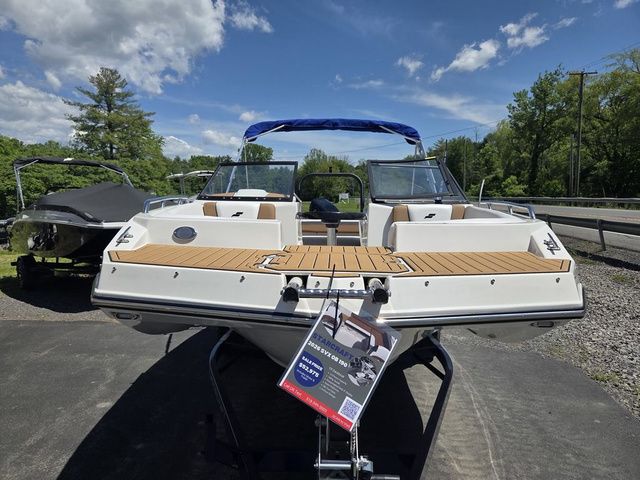 2026 Starcraft SVX OB 190 DC OB w/140hp and Trailer - 3