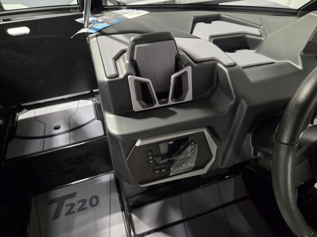 2026 Axis T220 - 18