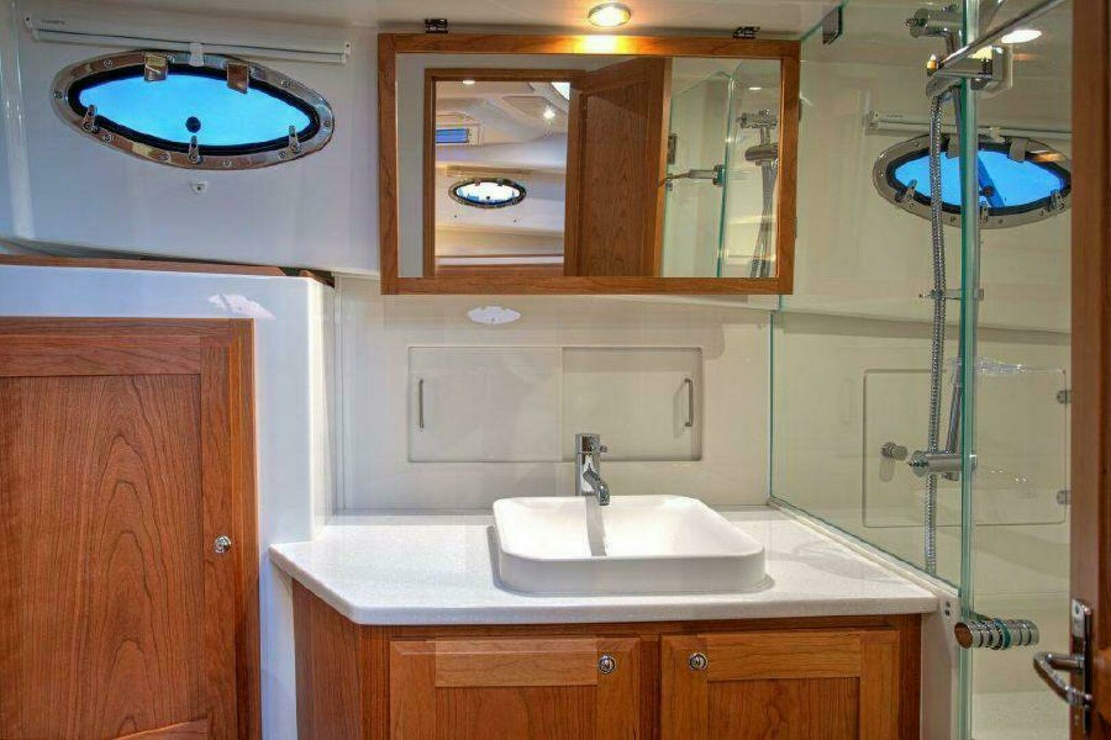 2027 Back Cove 39O - Image 15