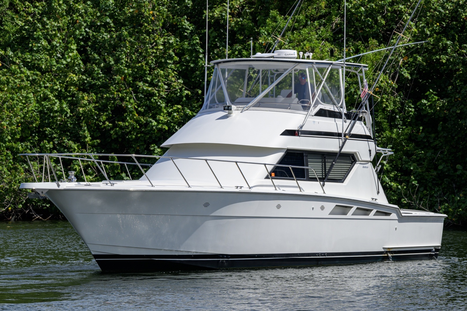 1992 Hatteras 46 Convertible - Image 5